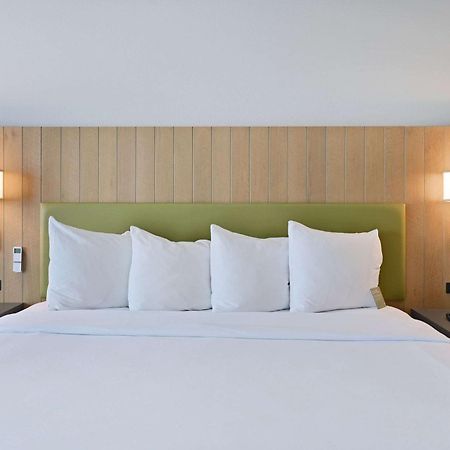 Country Inn & Suites By Radisson, Bloomington-Normal Airport, Il Zewnętrze zdjęcie