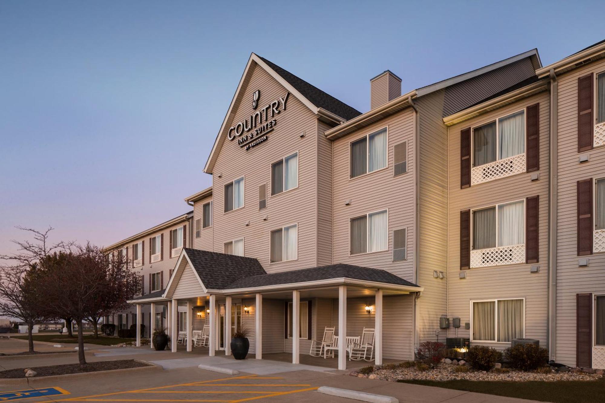 Country Inn & Suites By Radisson, Bloomington-Normal Airport, Il Zewnętrze zdjęcie