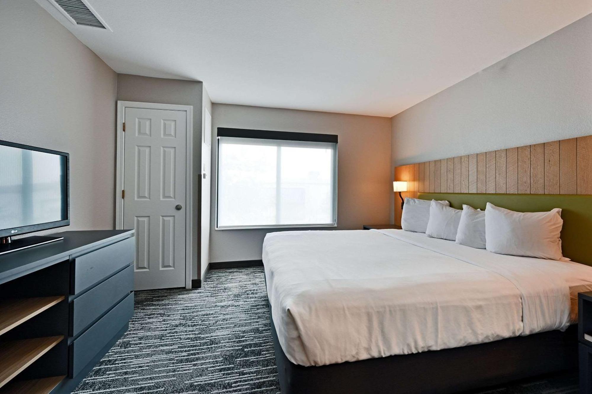 Country Inn & Suites By Radisson, Bloomington-Normal Airport, Il Zewnętrze zdjęcie